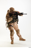  Photos Robert Watson Army Czech Paratrooper Poses aiming gun crouching standing 0014.jpg